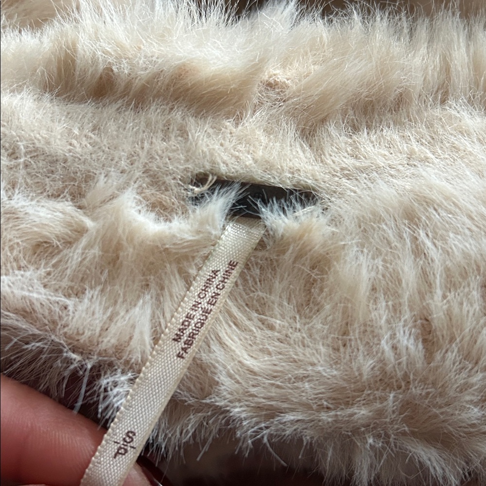 Free People Cream Soft Faux Fur Cardigan Oversized Small - Picture 13 of 15